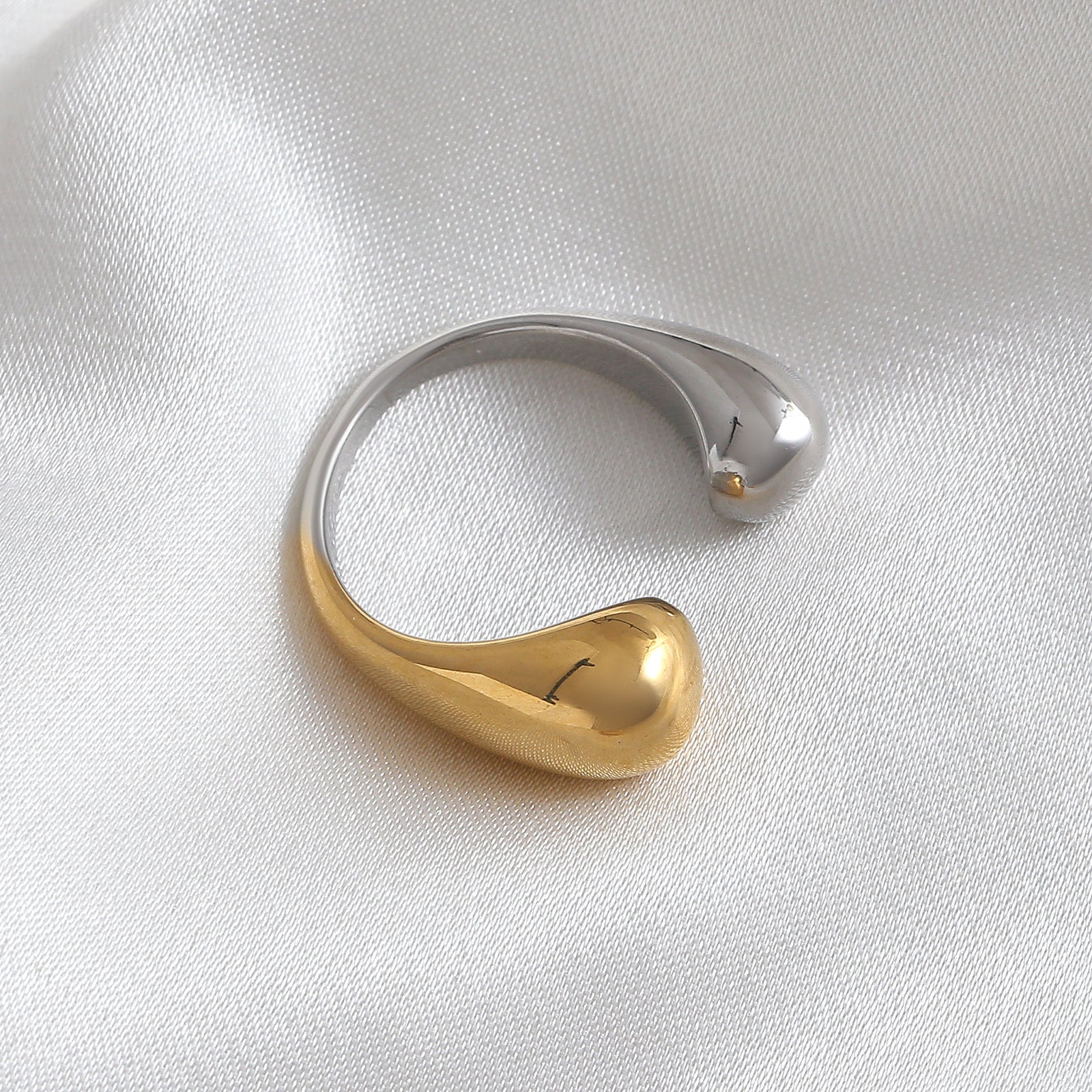 Aurea Ring