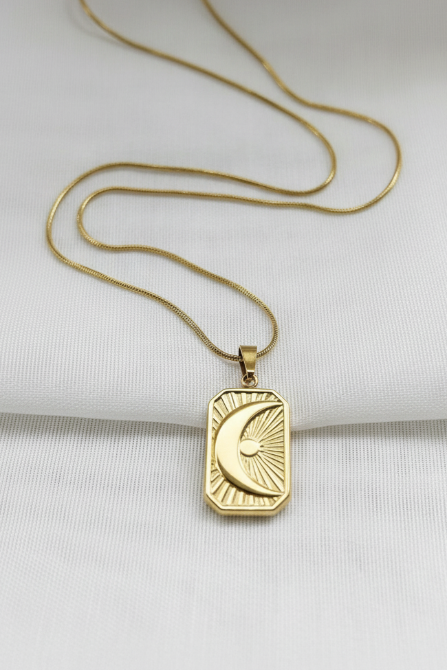 Luna and Sol Kette Produktfoto mit weißem Hintergrund